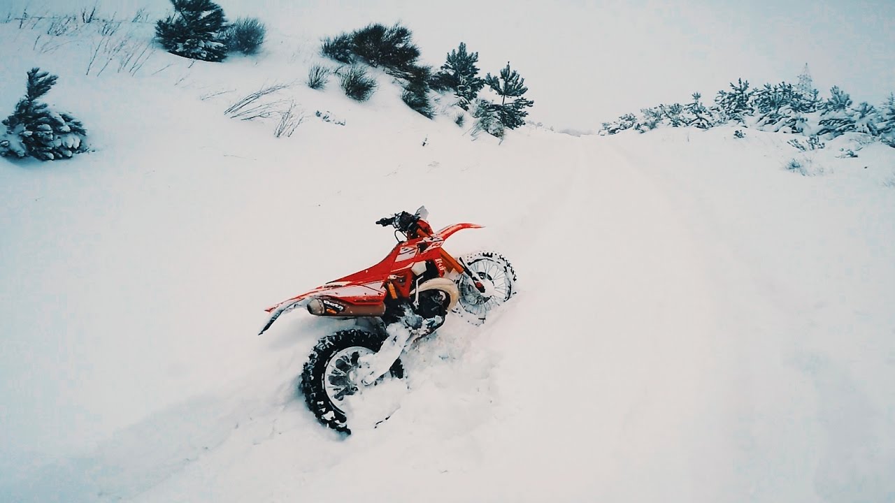 Dirt Bike Riding in Deep Powder Snow! – BETA RR 250 2T