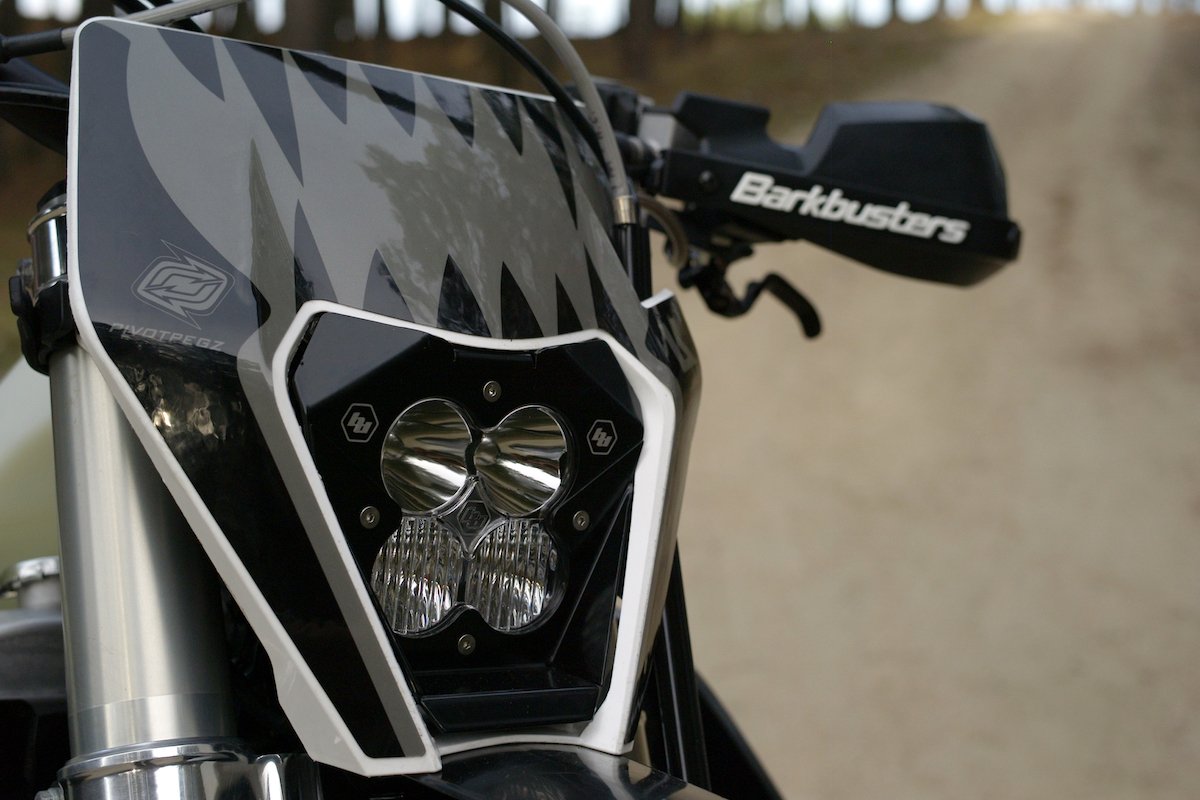 DIRT WOLF – El Solitario