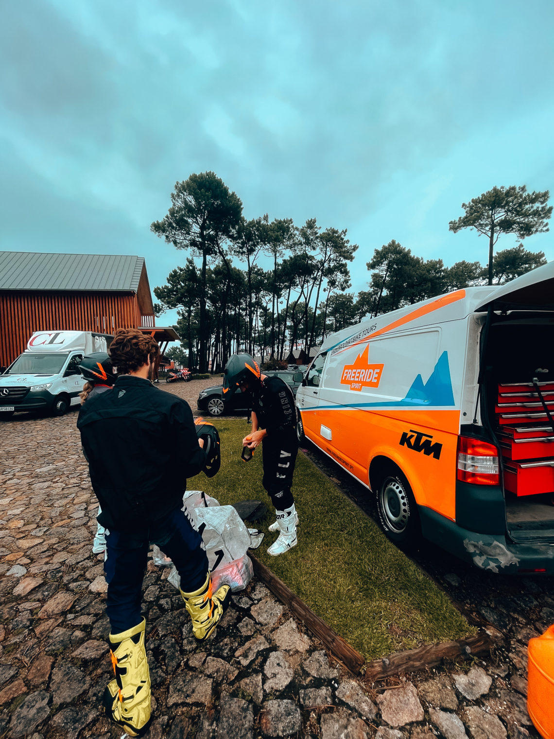 Unveiling the Thrills of Costa Verde: A 3-Day Off-Road Experience with Freeride Spirit