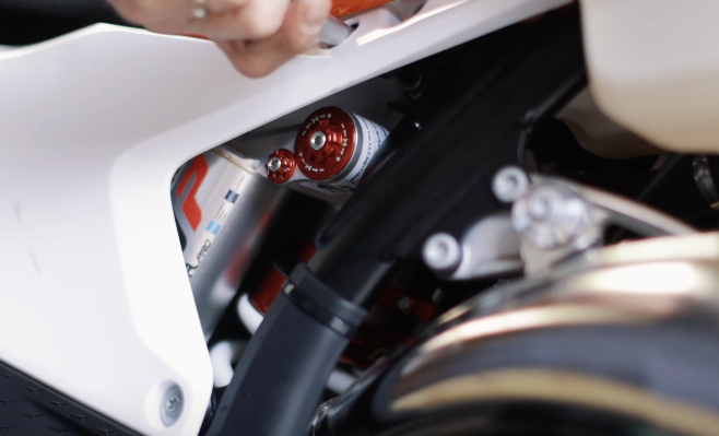 BIKE BUILD – 2024 Gnarly Routes KTM 300 XC-W