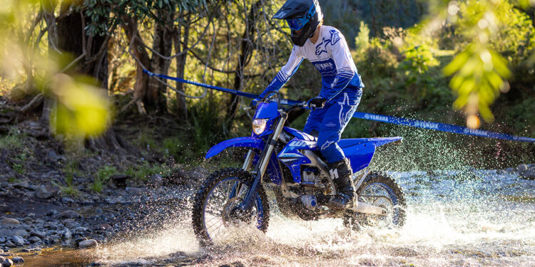 Yamaha Introduces 2025 Off-Road Stars: WR250F and YZ250FX!