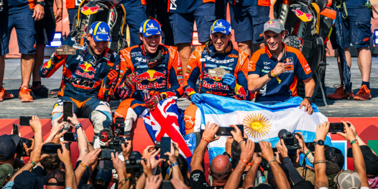Historic Victory for KTM: Daniel Sanders and Edgar Canet Shine at the 2025 Dakar Rally!