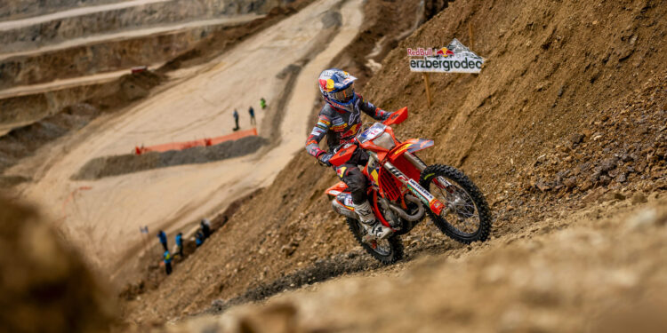 Garcia Leads Day 1 at Erzbergrodeo Prologue!